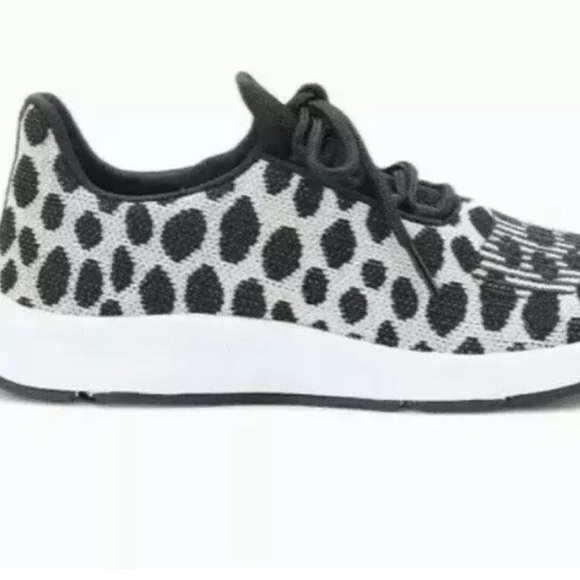 ❌SOLD❌Blogger favorite athletic works snow leopard - Picture 2 of 6